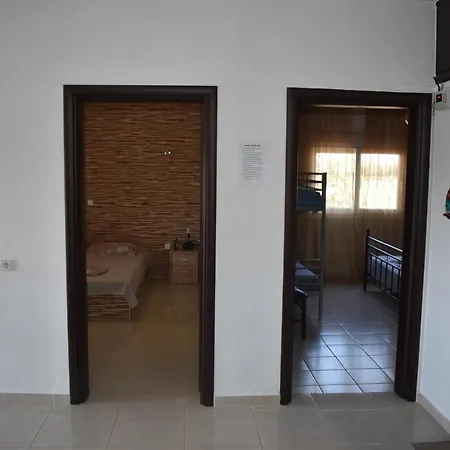 , Huge Garden ,quiet House,bbq,near Beach Villa *